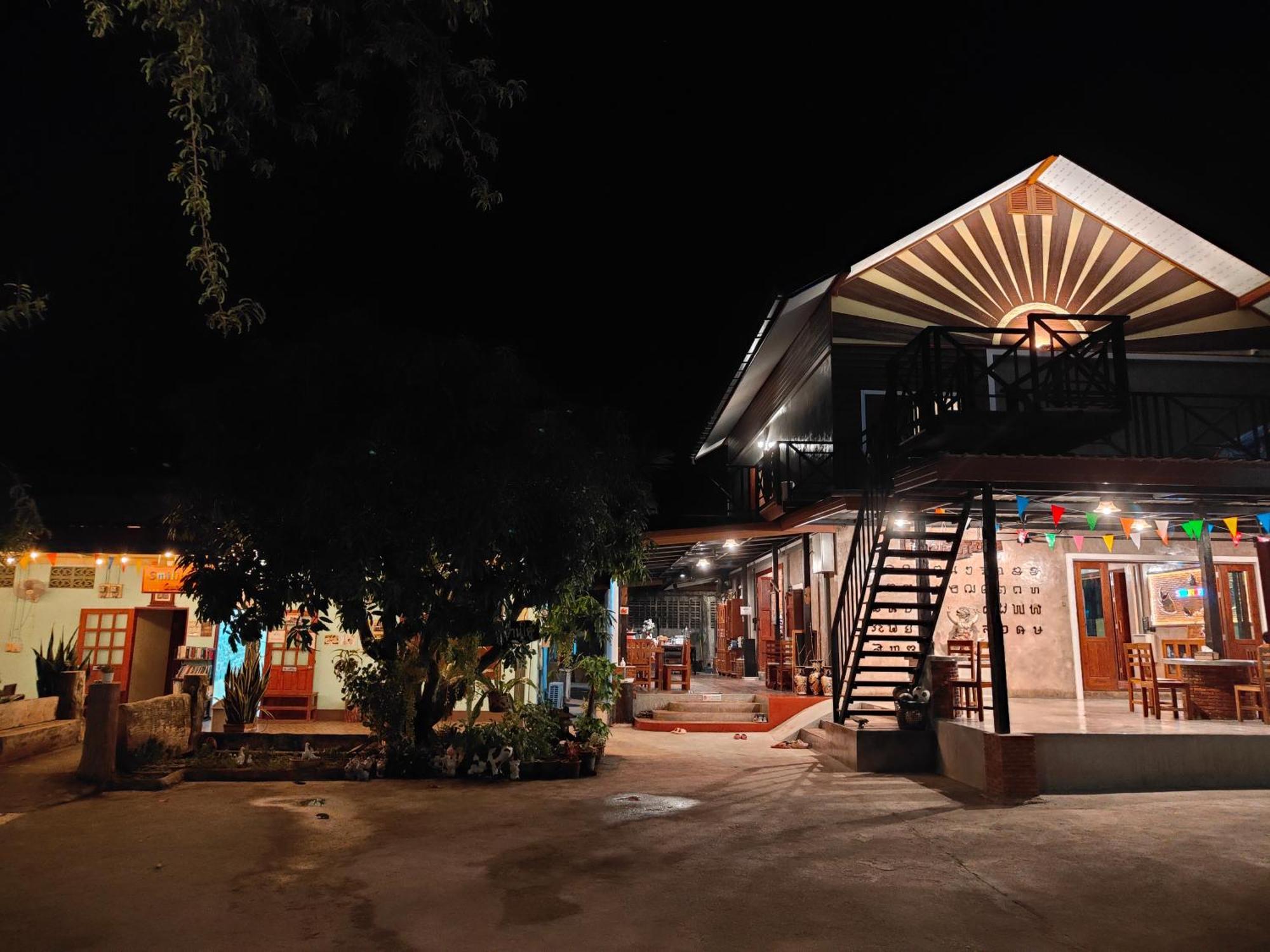Smilingface Guesthouse Szukhothaj Kültér fotó